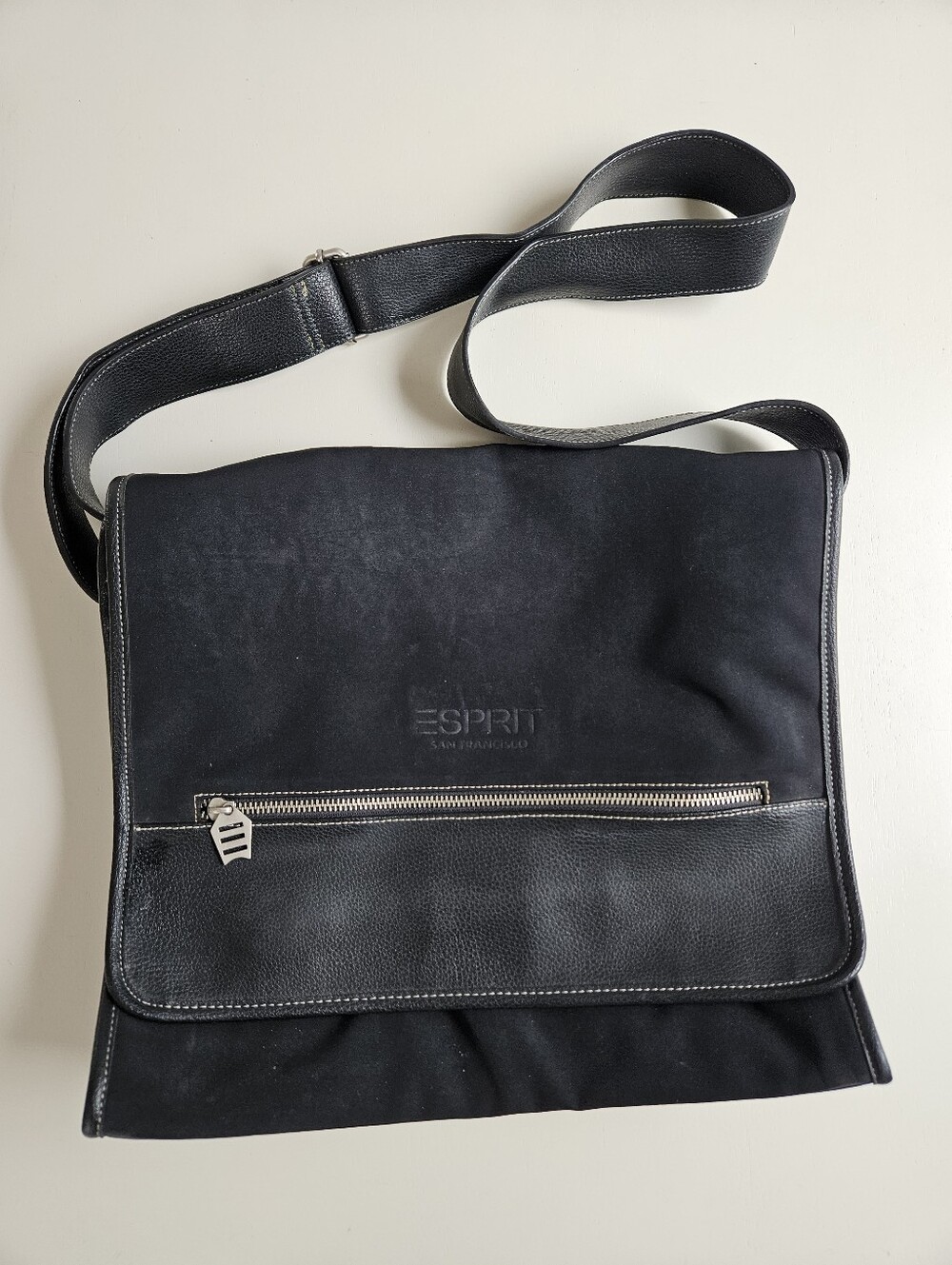 Esprit - Black Messenger Crossbody Bag